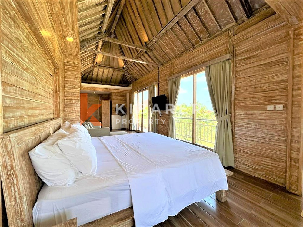 Classic Two Bedrooms Enclosed Living Villa Situated In Padonan-Canggu — image 15