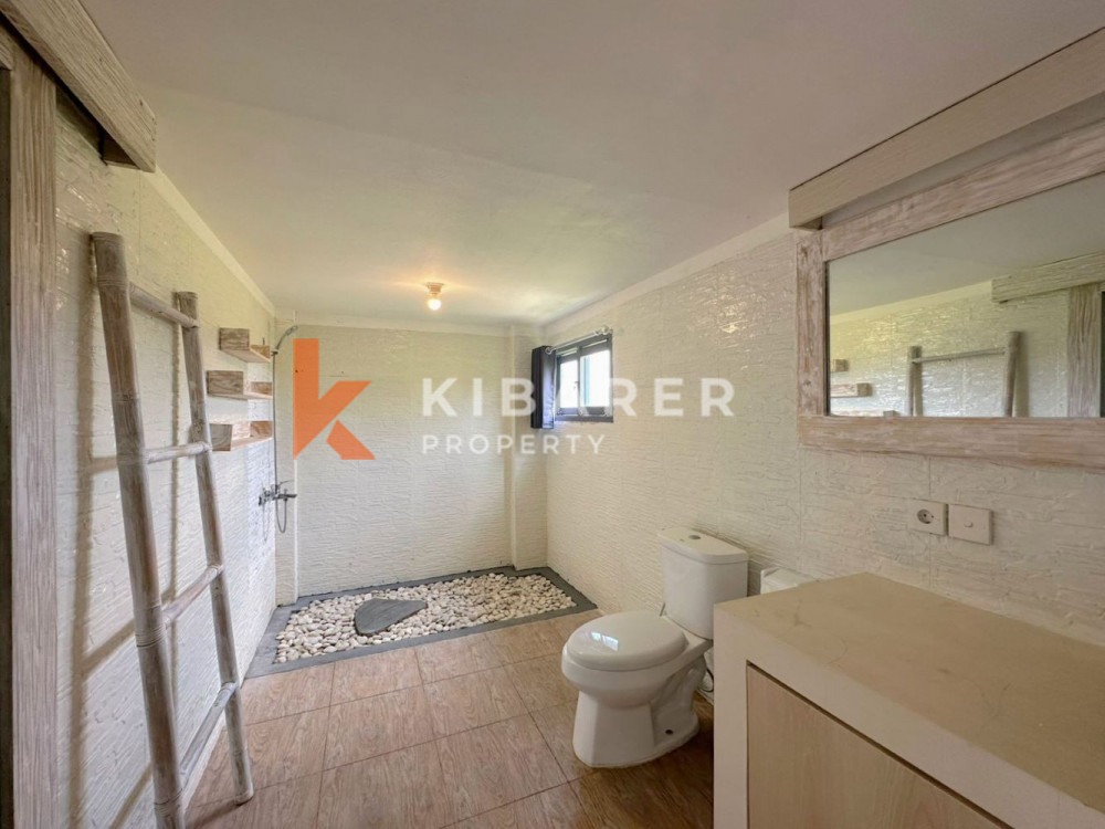 Seven Bedroom Great Location Open Living Villa in Berawa Canggu — image 15