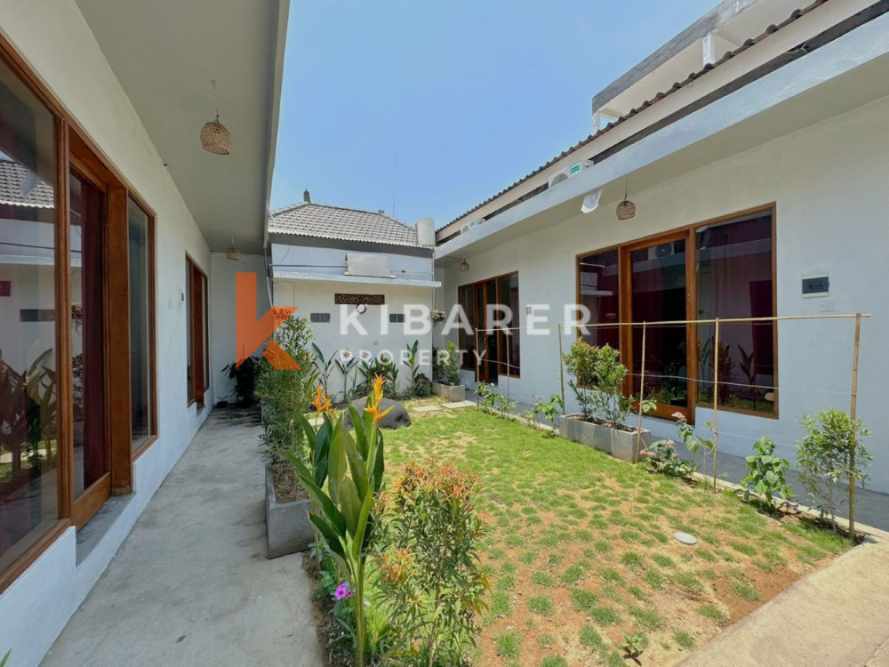 Homey Five Bedroom Apartment Close to Berawa Beach