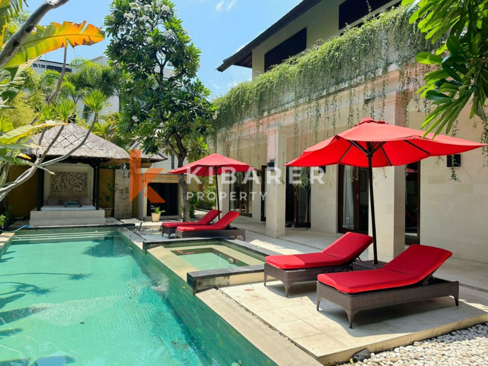 Beautiful Three-Bedroom Enclosed Guest Villa in Prime Seminyak Area