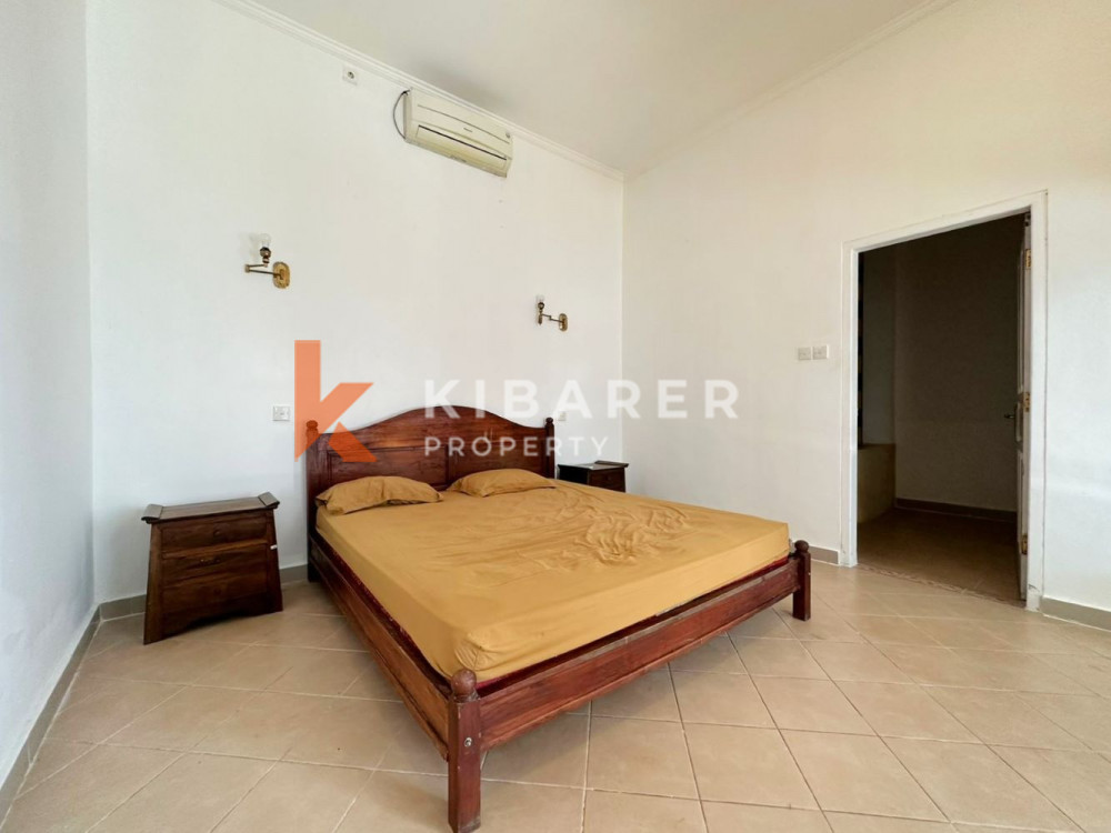 Homey Two Bedrooms Open Living Villa Situated in Quiet Area of Kerobokan — image 6