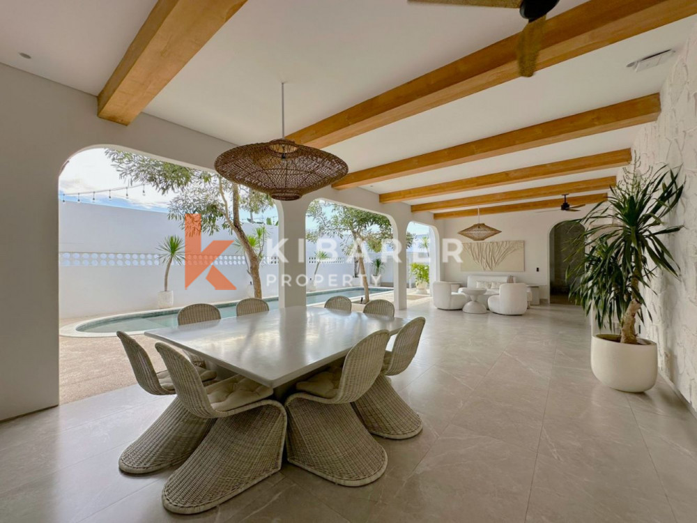 New Luxury Five-Bedroom Villa Located in Central Canggu — image 9