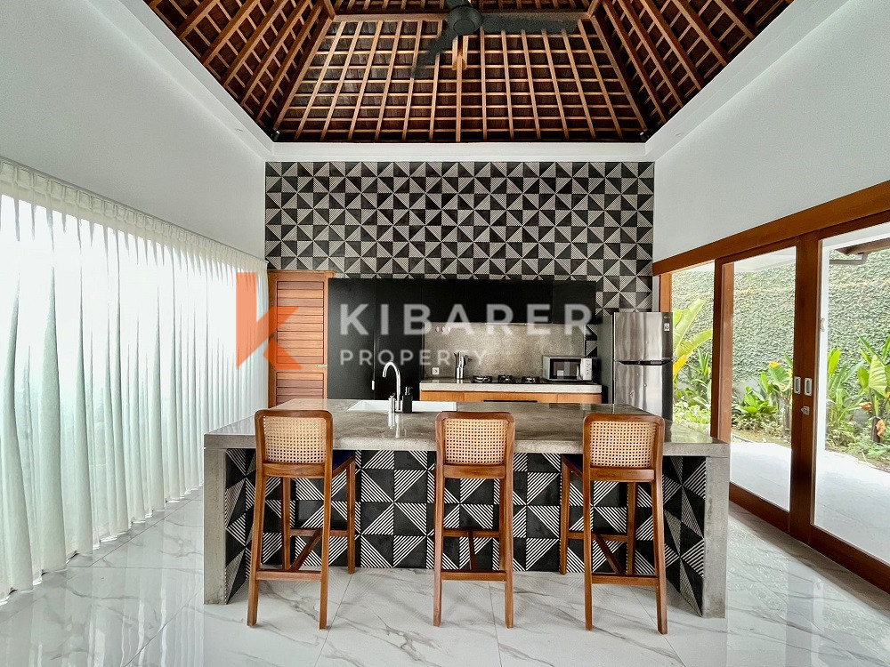Stunning Four Bedroom Villa nestled in Canggu — image 4
