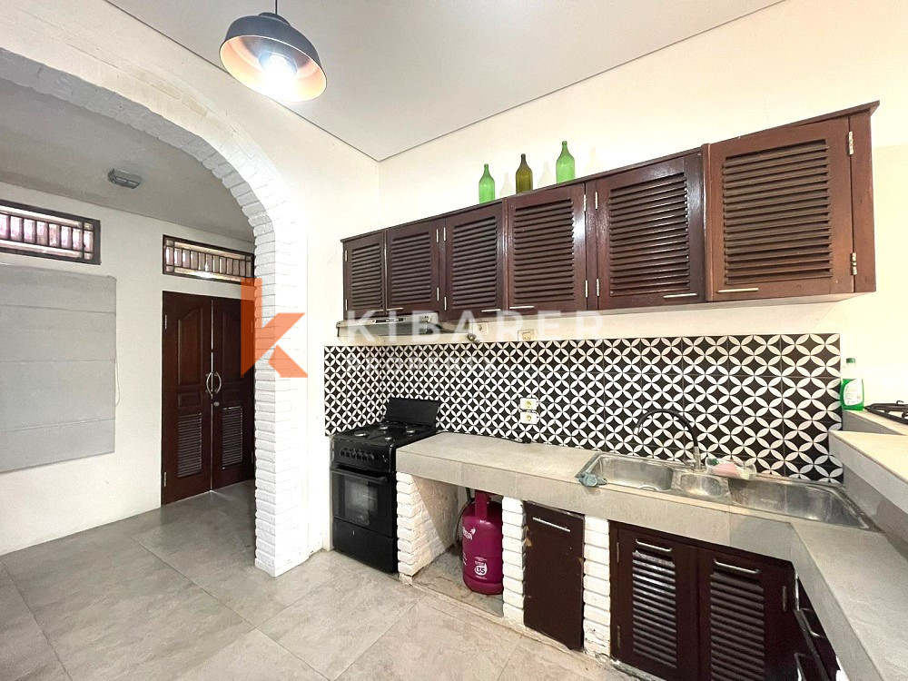 Homey Three Bedroom Villa nestled in Canggu — image 13