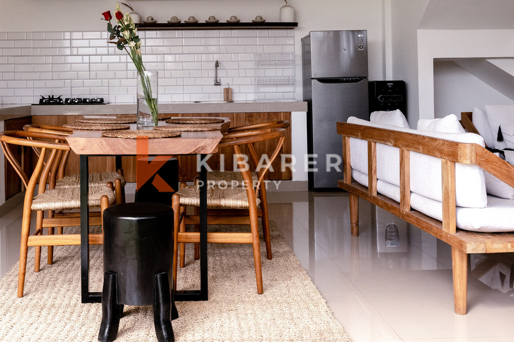 Charming Three-Bedroom Villa Located in Kerobokan Near Canggu — image 11