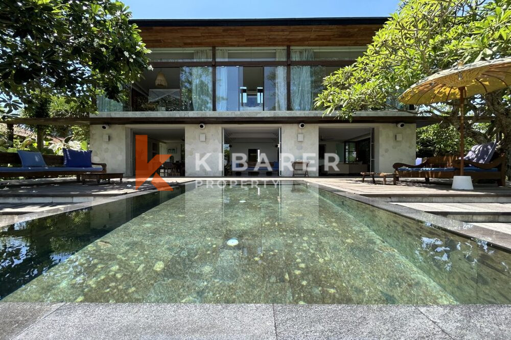 Luxury Five Bedroom Villa set in nature situated in peaceful area Cemagi — image 1
