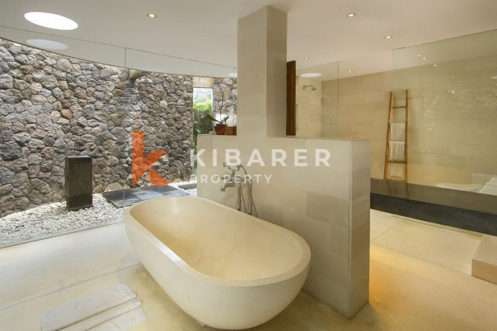 Luxury Five Bedroom Villa set in nature situated in peaceful area Cemagi — image 19