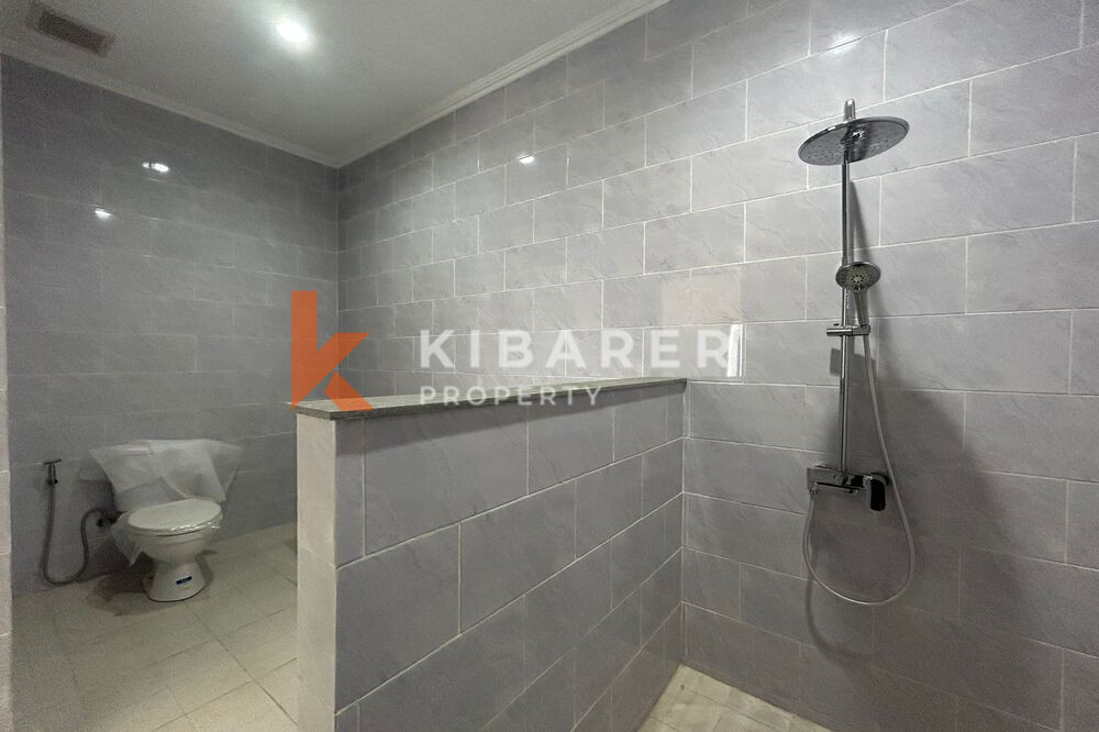 Brand New Three Bedroom Semi Furnished Villa Situated in Kerobokan — image 9