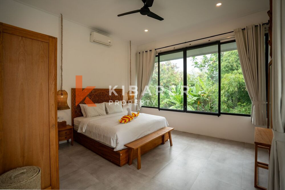 Three Bedrooms Villa With River Side In Berawa Canggu — image 10