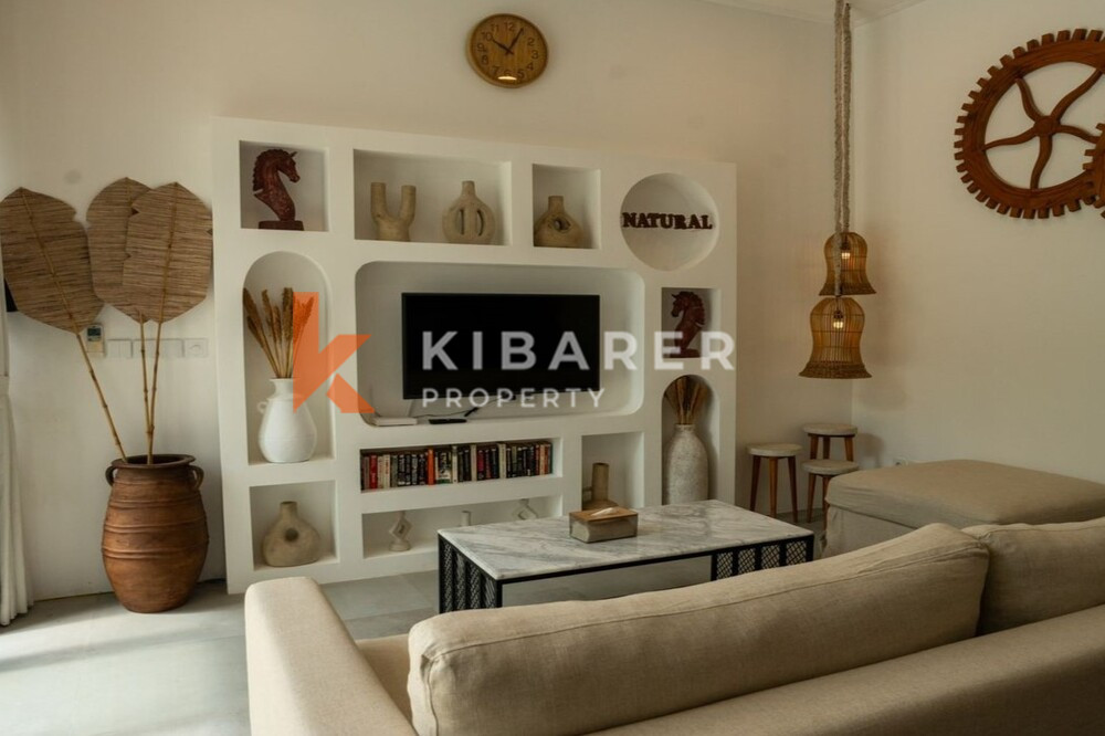 Three Bedrooms Villa With River Side In Berawa Canggu — image 5
