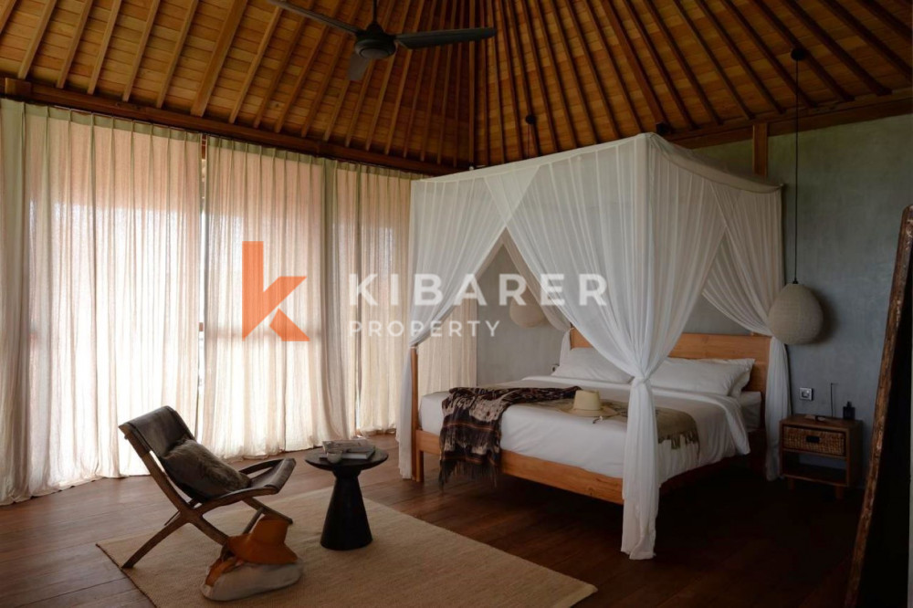 Wooden Two Bedroom Enclosed Living Villa in Cemagi — image 11