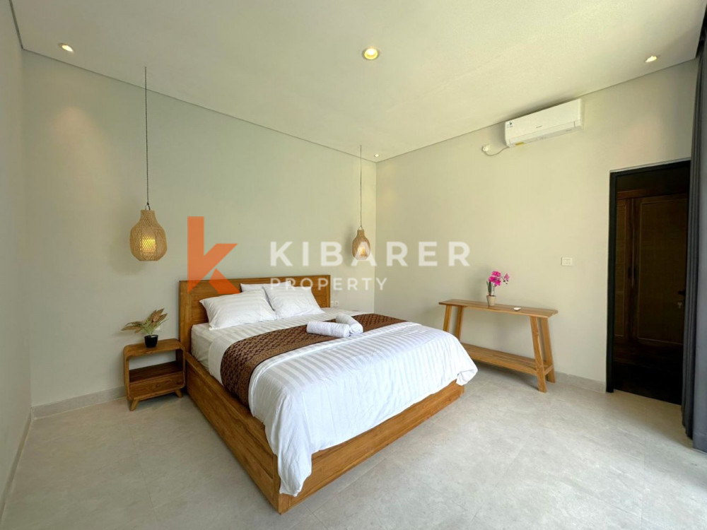 Three Bedrooms Enclosed Living Villa in Jimbaran — image 19