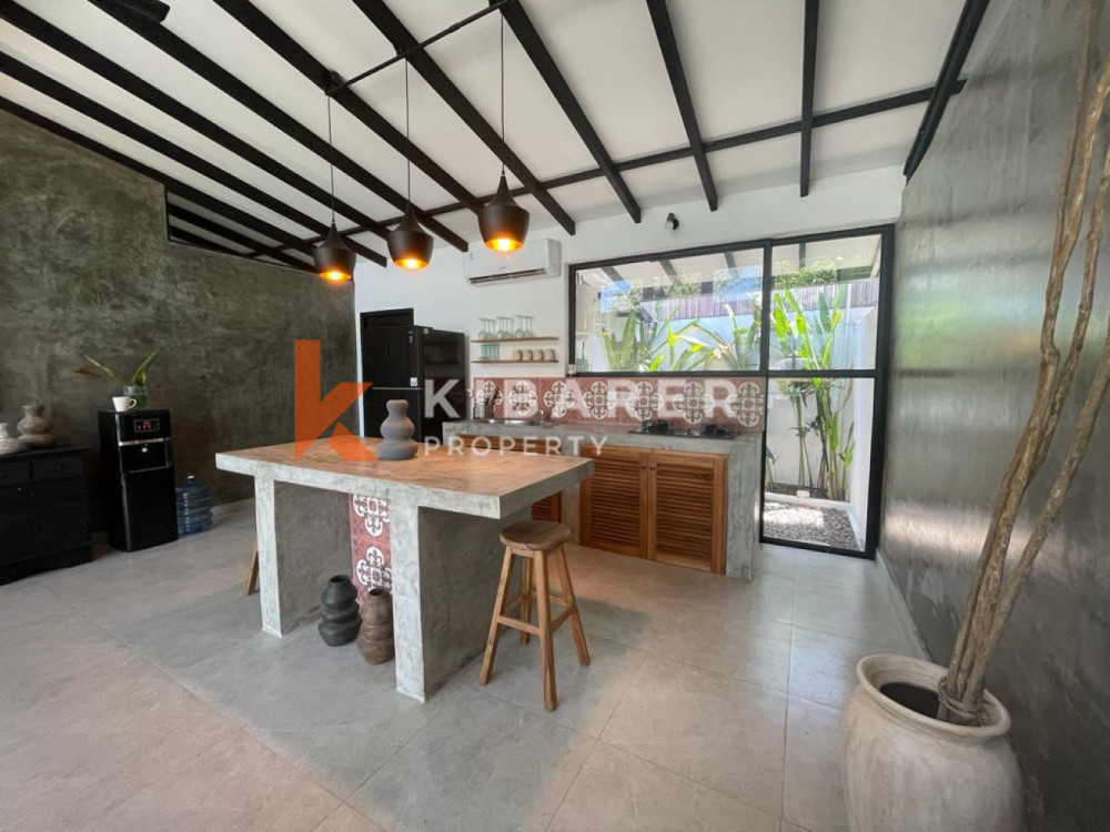 Peaceful Two Bedroom Enclosed Living Villa Situated in Buduk — image 3