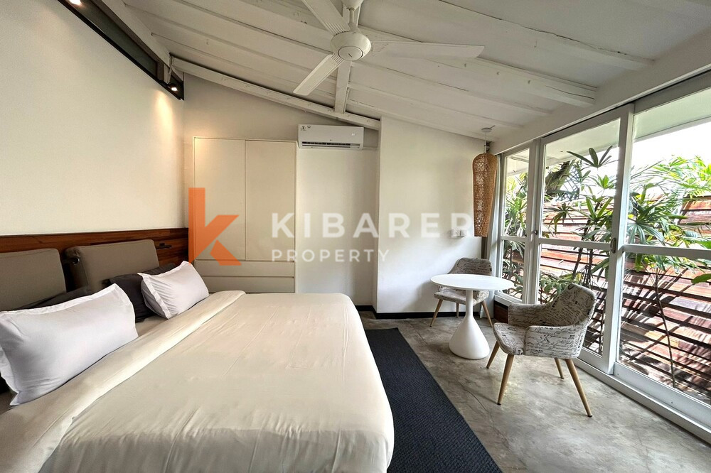 Stunning Three Bedroom Enclosed Living Joglo Villa in Canggu — image 19