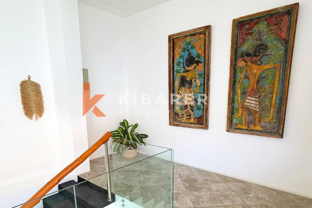 Luxe Three Bedroom Enclosed Living Room Villa Set in Pererenan — image 11