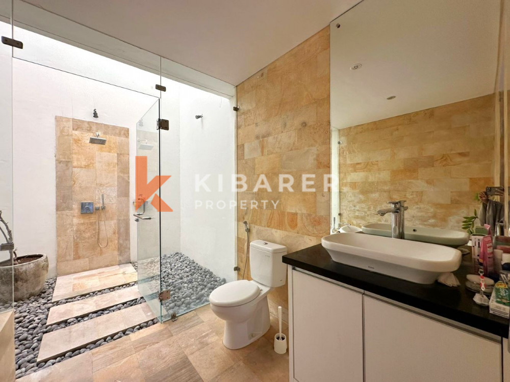 Four-Bedroom Gated Villa in Berawa — image 9