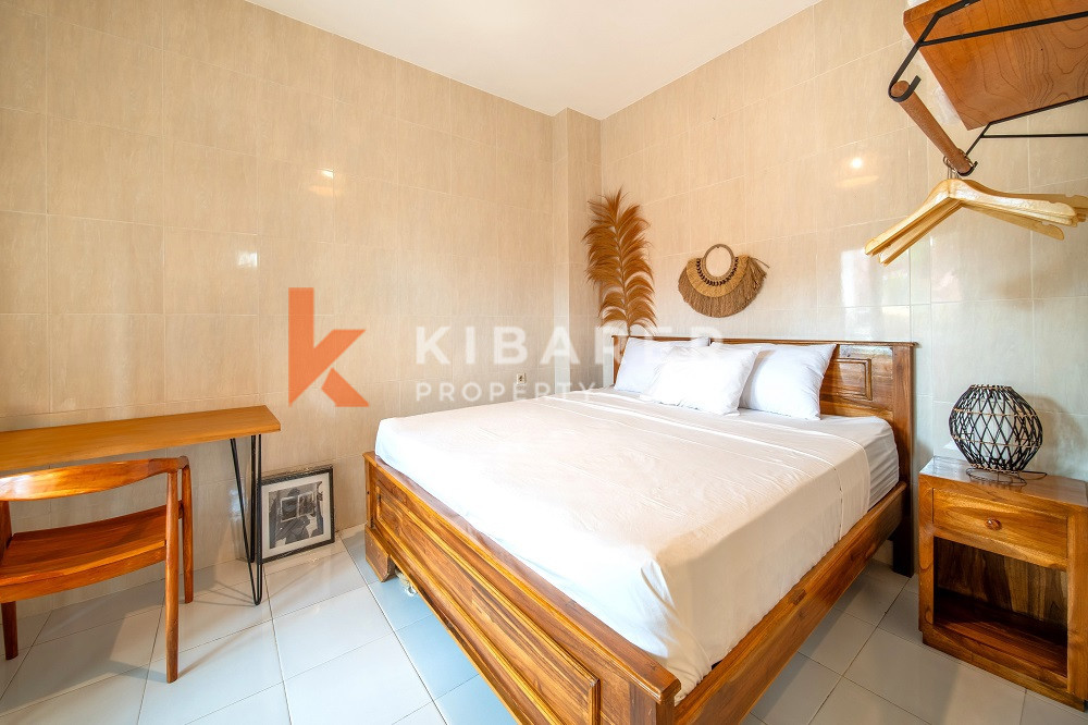 Cozy Stylish Three Bedrooms Villa with Rooftop in Canggu — image 13