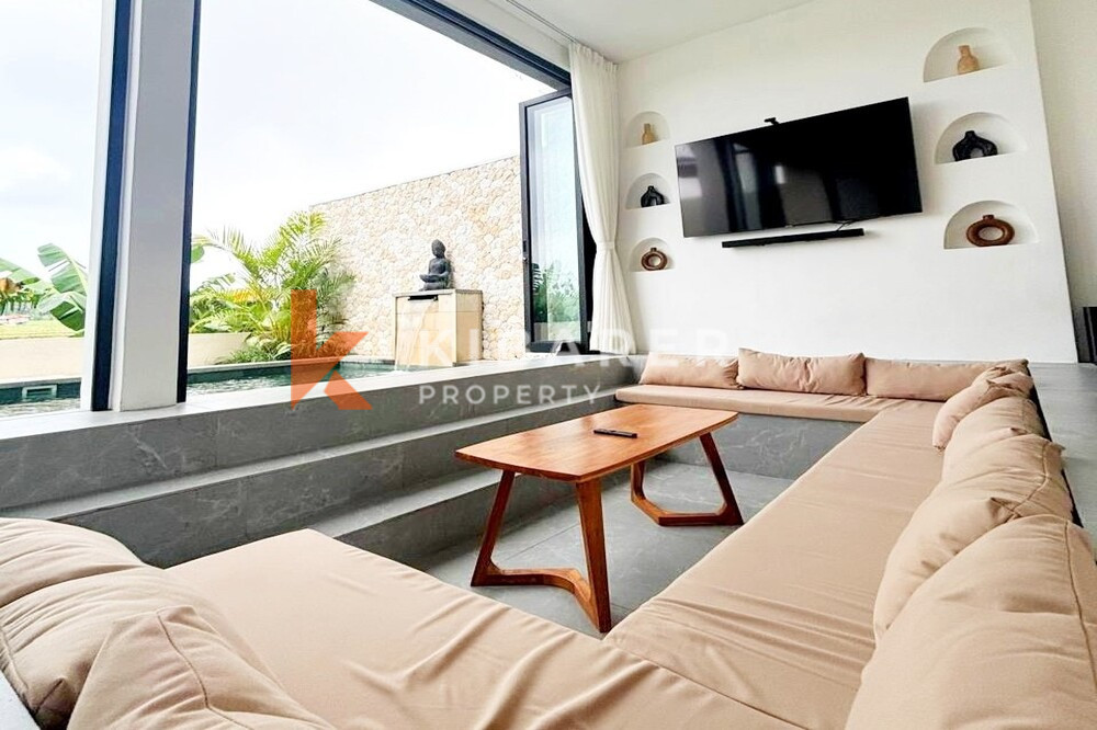 Contemporary Three Bedroom Enclosed Living Villa in Kerobokan — image 1