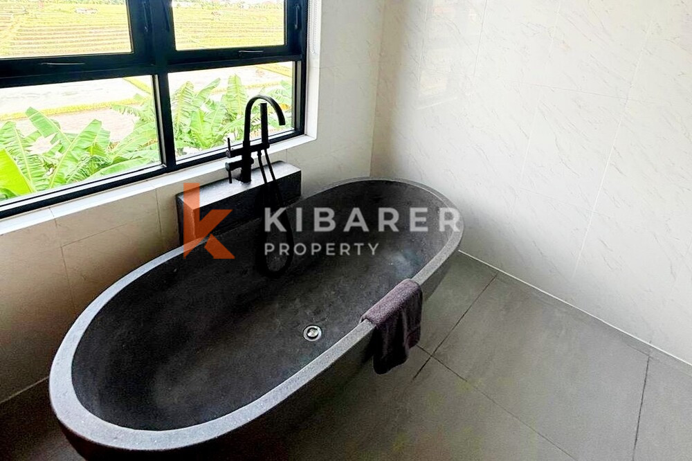 Contemporary Three Bedroom Enclosed Living Villa in Kerobokan — image 14