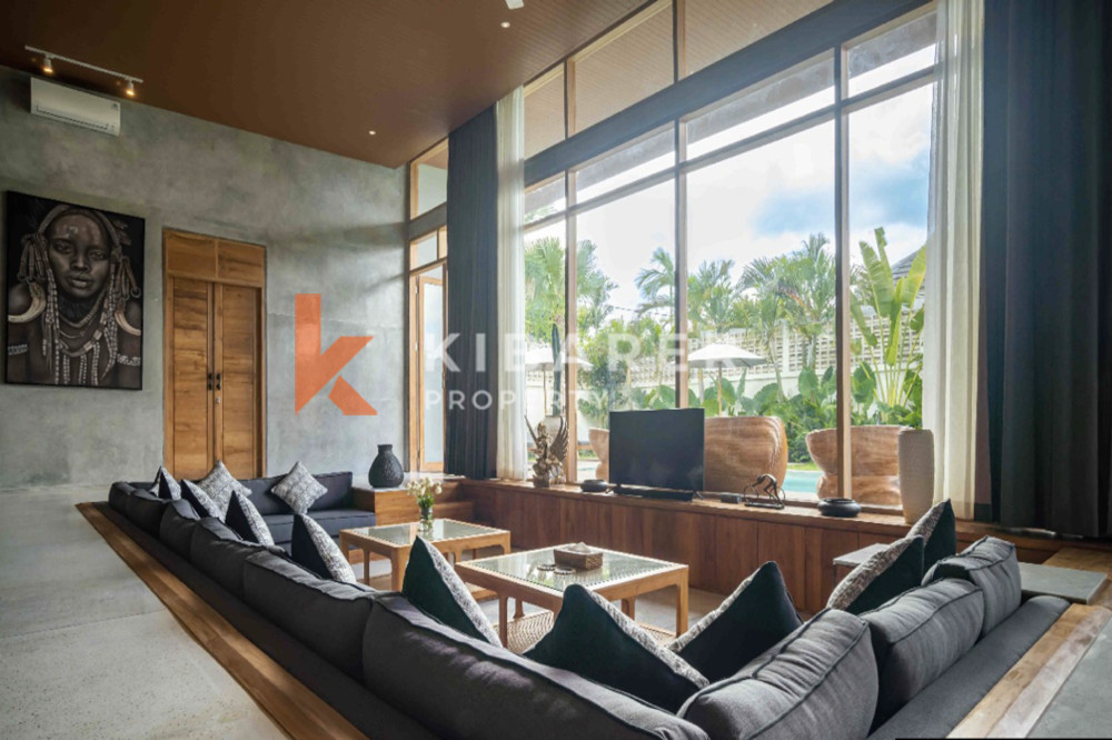 Four Bedroom Enclosed Living Villa Set in The Heart of Umalas — image 6