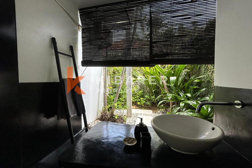 Two-Bedroom Aesthetic Villa with Enclosed Living Room in Central Seminyak — image 14