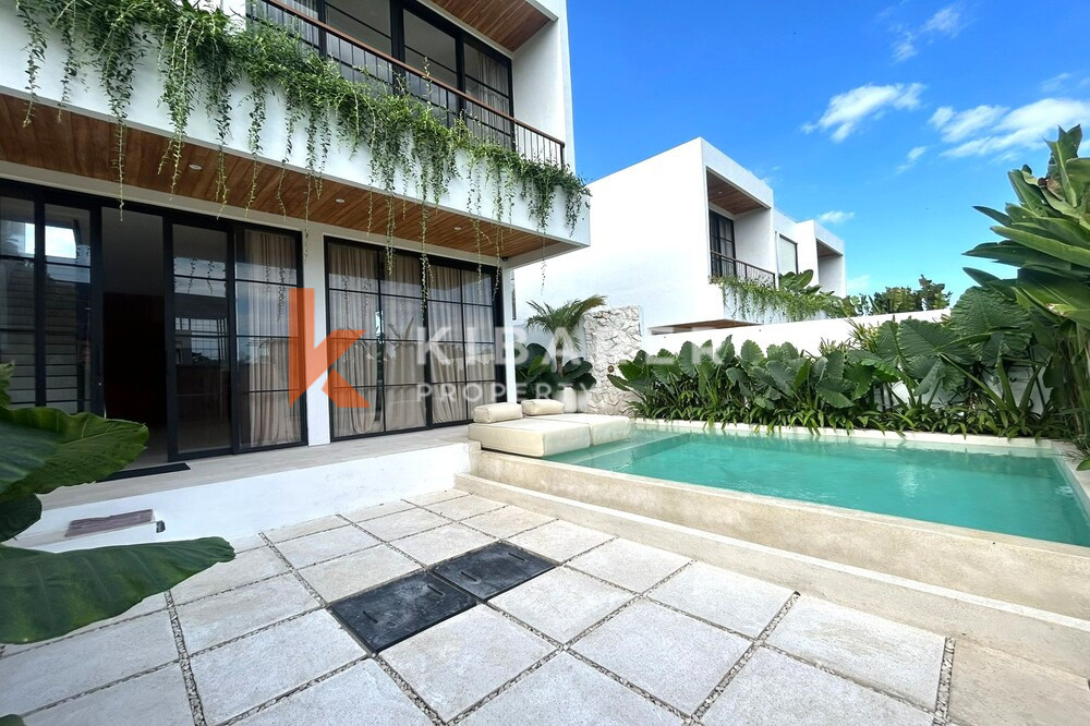 Modern Two Bedroom Townhouse Villa in Pererenan — image 2
