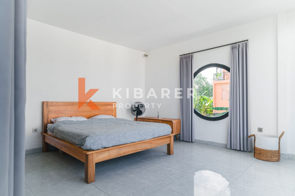 Three Bedroom Villas with Rooftop in Canggu — image 5