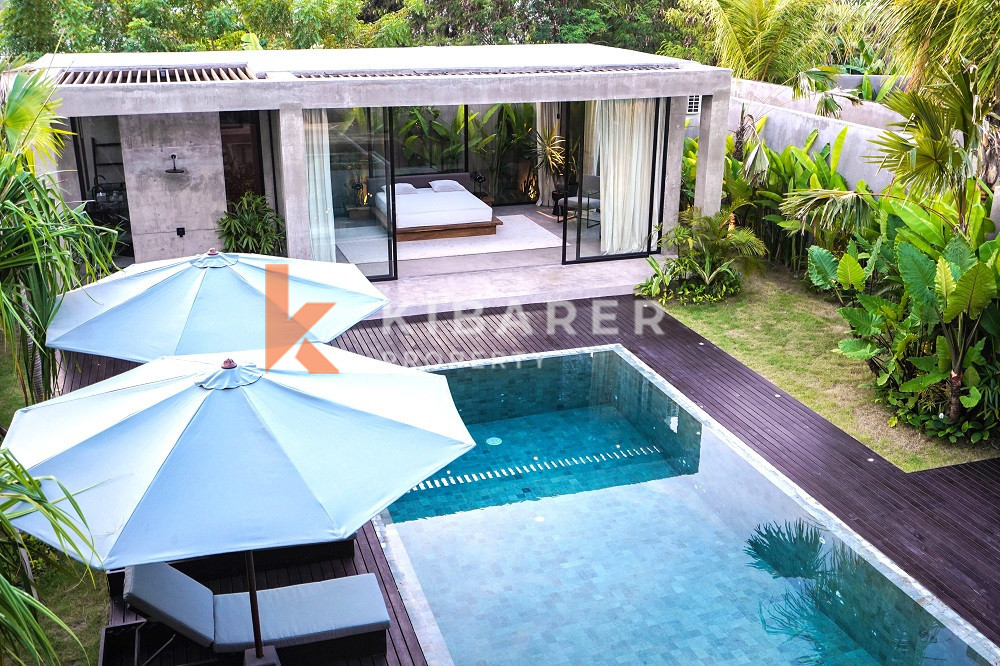Luxury High Quality Design Three-Bedroom Enclosed Living Room Villa in the Edge of Canggu — image 7