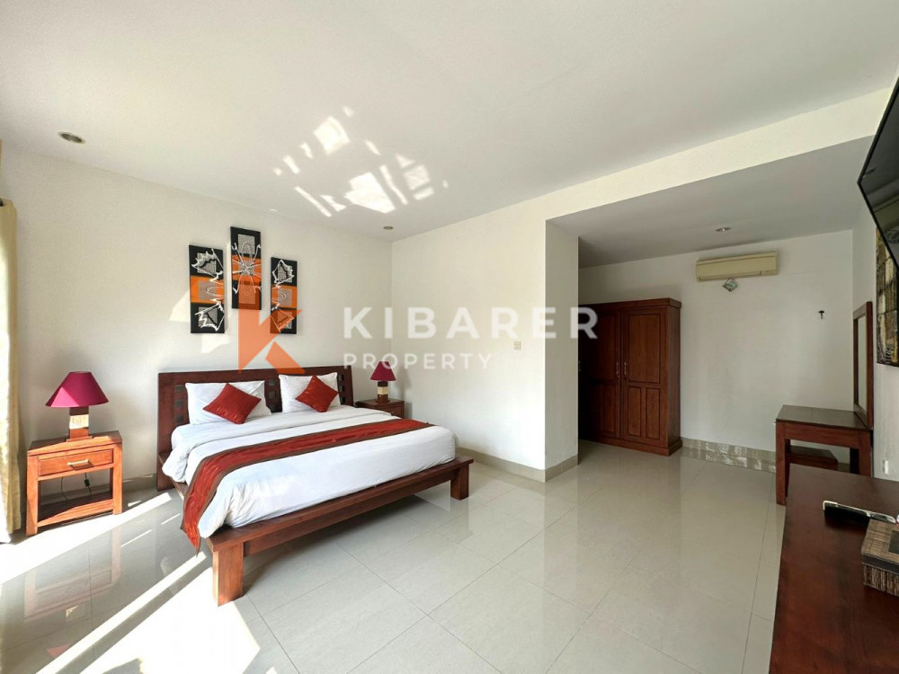 Three Bedroom Open Living Villa in Kerobokan — image 4