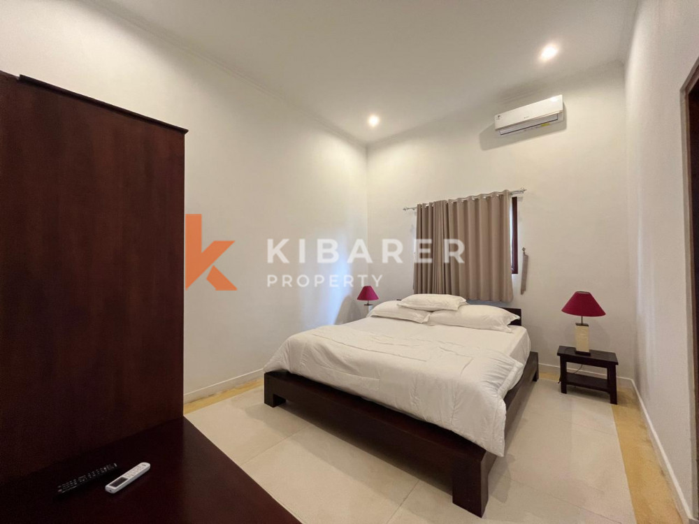 Open Living Room Villa with Four Bedrooms in the Forest Area of Mengwi — image 19