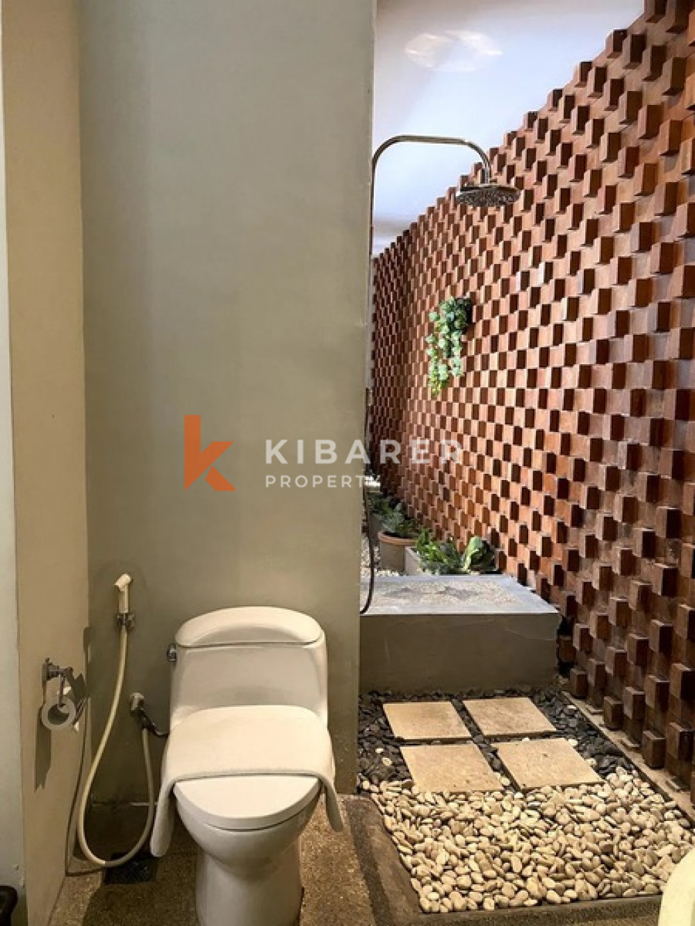 Comfortable 2-Bedroom Villa for Rent in Nyanyi — image 9