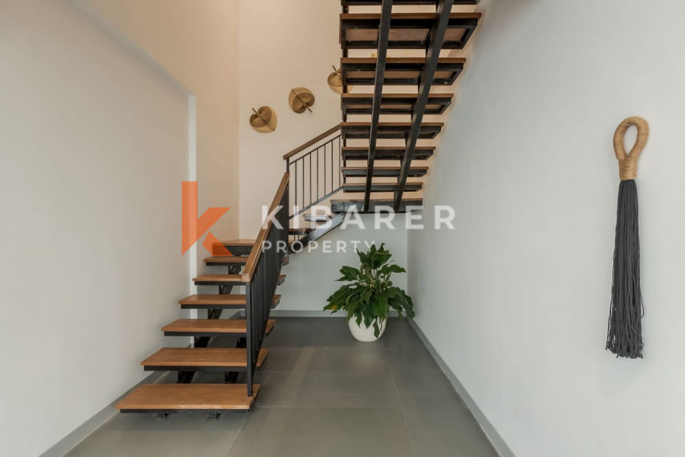 Four Bedroom Enclosed Living Villa in Canggu — image 11