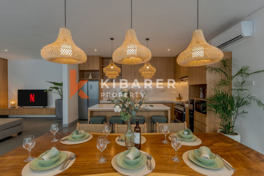 Four Bedroom Enclosed Living Villa in Canggu — image 8