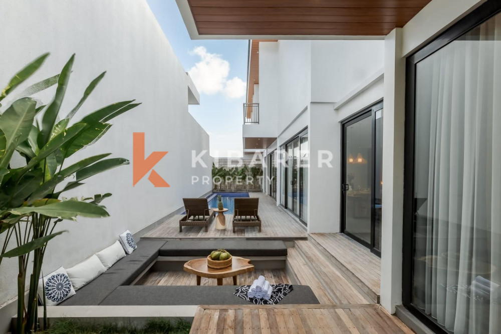 Four Bedroom Enclosed Living Villa in Canggu