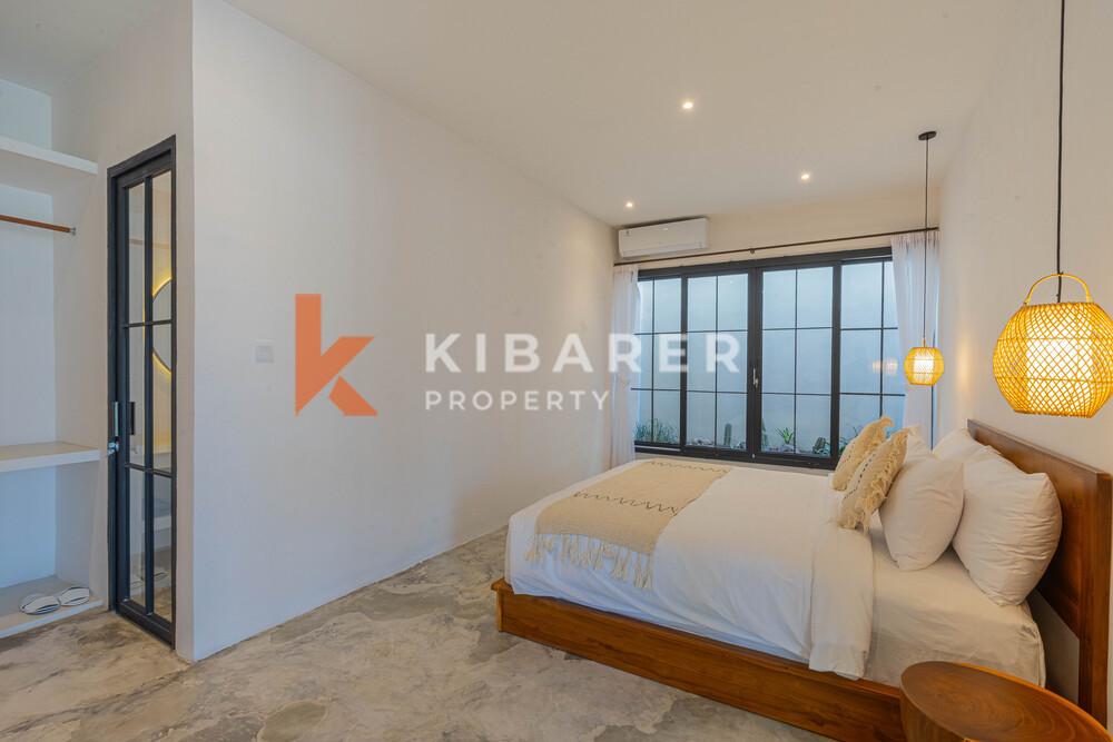Captivating Three Bedroom Enclosed Living Tropical Villa in Canggu — image 10