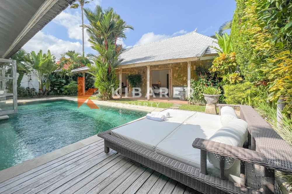 Three-Bedroom Closed Living Room Villa for Relaxation Located in Kerobokan Area — image 3