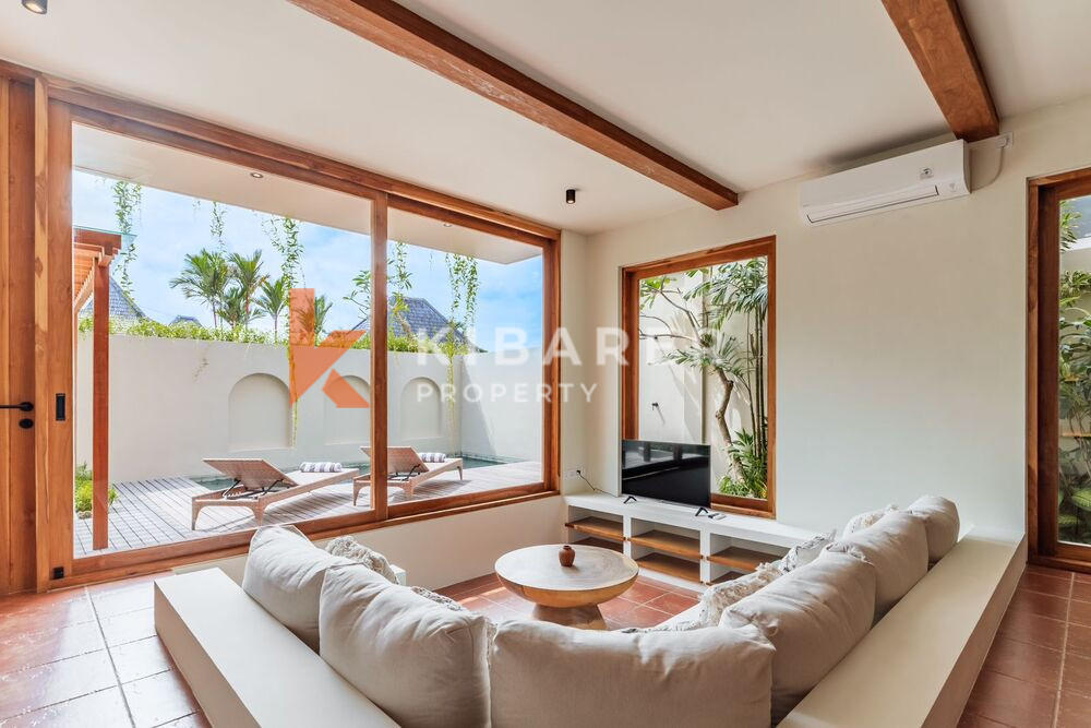 Charming Three Bedroom Enclosed Living Scandi Chic Villa in Canggu — image 8