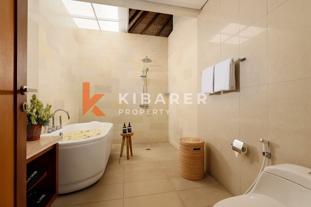 Spacious Luxury Rustic Charm Nine-Bedroom Enclosed Living Room Villa Situated in Canggu — image 19