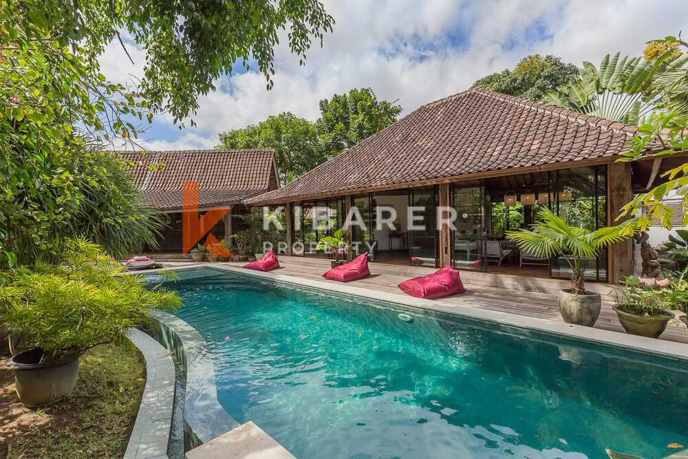 Beautiful Five-Bedroom Villa in Umalas Kerobokan