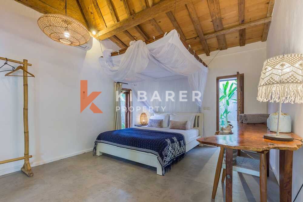 Beautiful Five-Bedroom Villa in Umalas Kerobokan — image 7