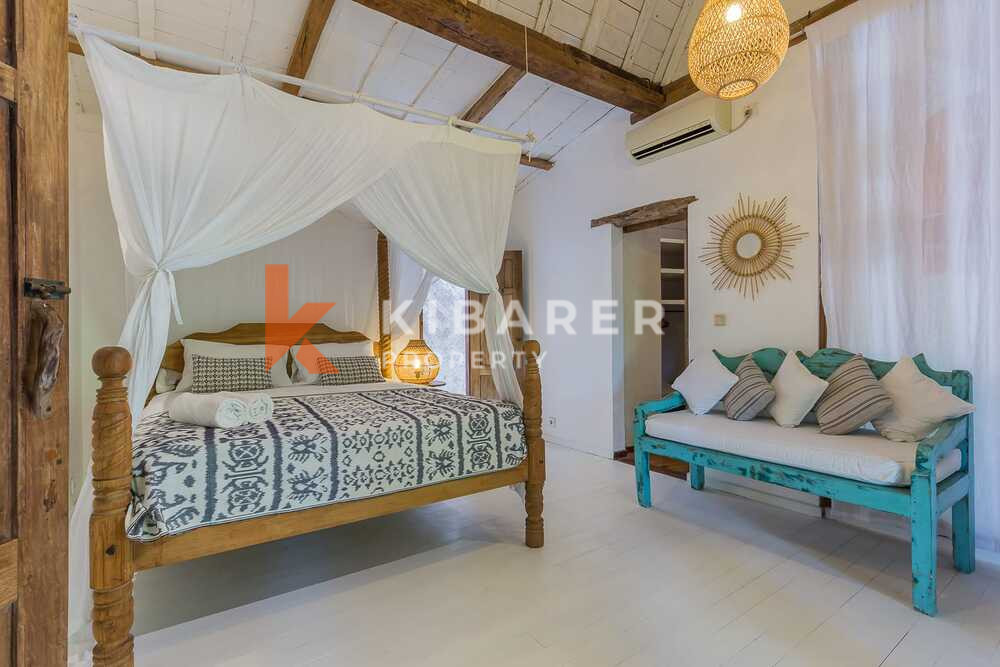 Beautiful Five-Bedroom Villa in Umalas Kerobokan — image 10