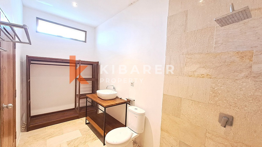 Two-Bedroom Villa Quite and Surrounding with Ricefields Located in Cemagi Area — image 12