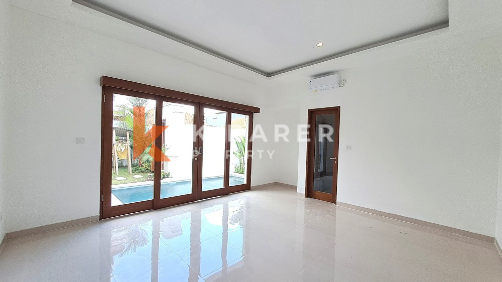 Charming Semi-Furnished Two-Bedroom Villa Located in Cemagi Area Short Stroll from the Beach — image 5