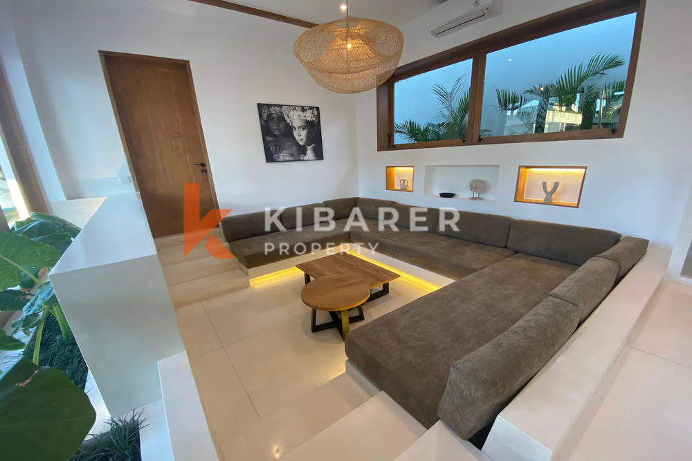 Beautifully Designed Four-Bedroom Villa with Enclosed Space in Bingin — image 7