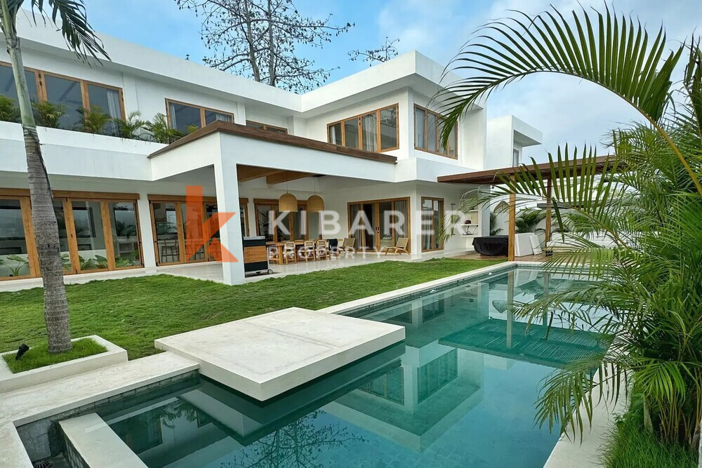 Beautifully Designed Four-Bedroom Villa with Enclosed Space in Bingin — image 1