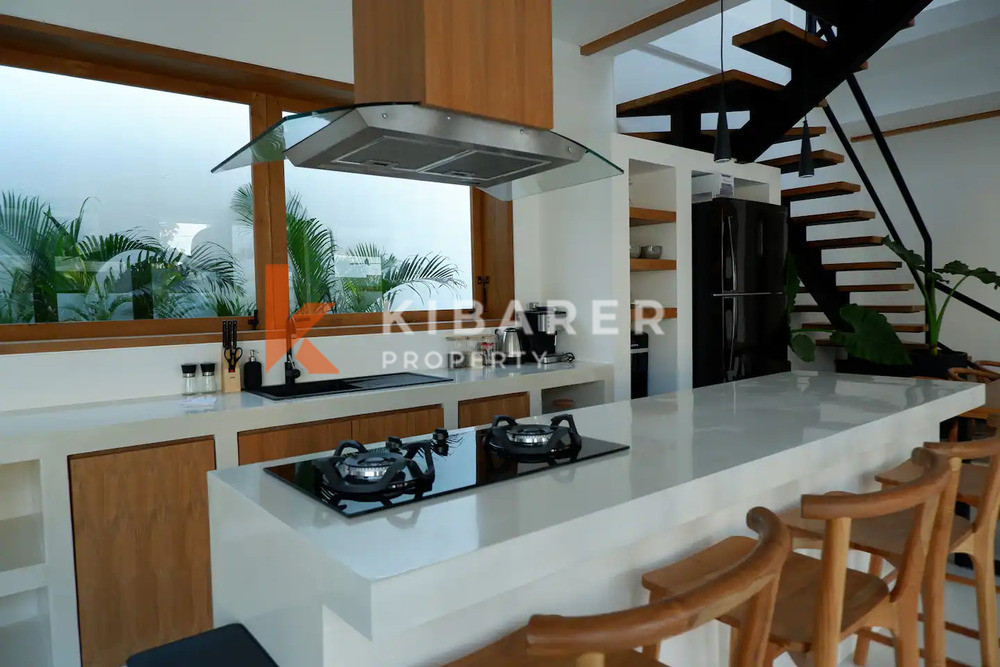 Beautifully Designed Four-Bedroom Villa with Enclosed Space in Bingin — image 8