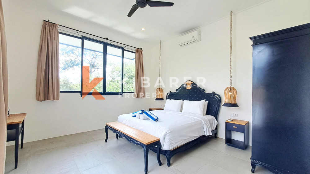 Newly Renovated Three Bedroom Enclosed Living Room Villa in Berawa — image 15