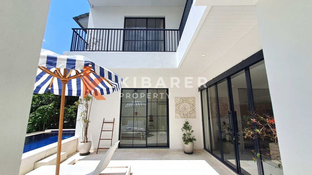 Newly Renovated Three Bedroom Enclosed Living Room Villa in Berawa