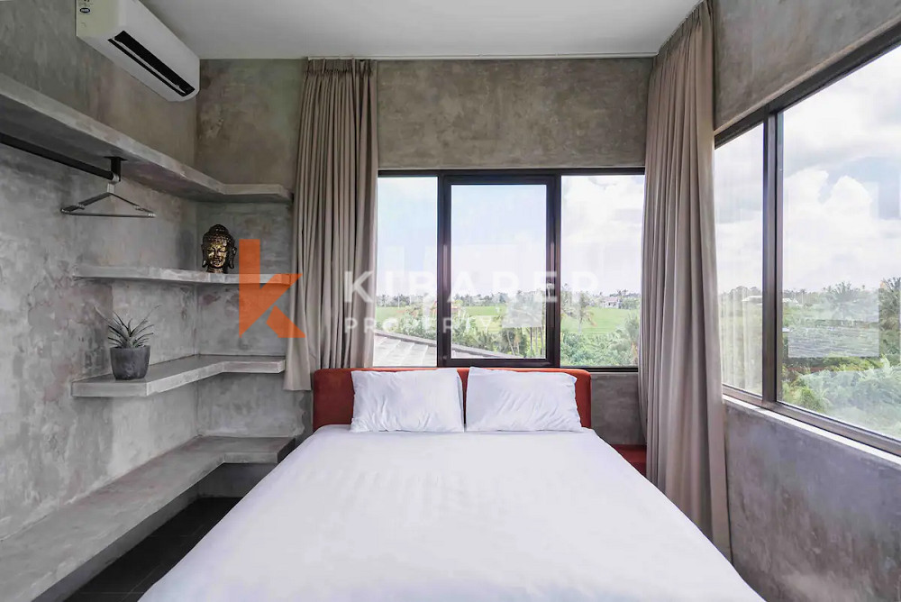 Luxury Six-Bedrooms Enclosed Living Villa with an Awesome View and Great Air Circulation in the Pererenan — image 19