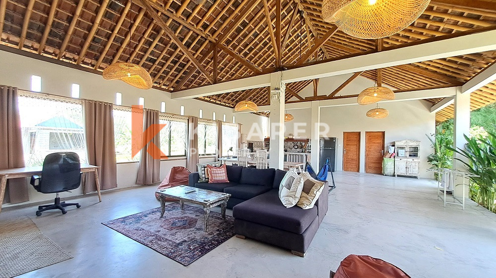 Spacious Fully Furnished Three Bedroom Villa with Open Living Room Located in the Edge of Canggu — image 5